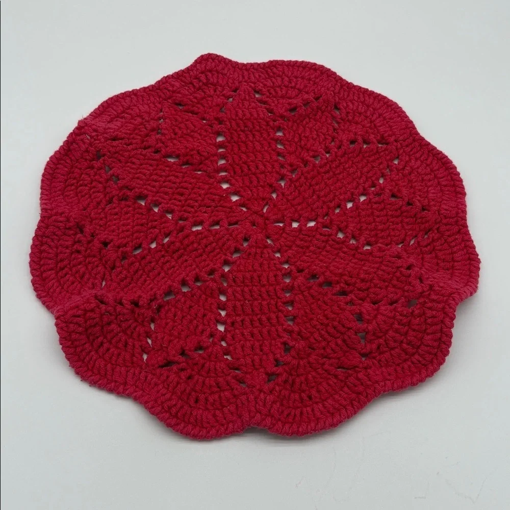 Lot of 4 Red Orange Crochet Round Different Sized Doilies